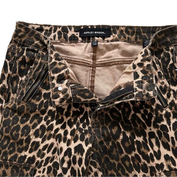 Ashley Mason Pants Leopard Cheetah Animal Print Cargo Skinny Pants Junior 7 - Picture 4 of 12